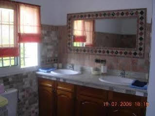 Chambres Dhotes Villa La Morena Vallauris Exterior photo